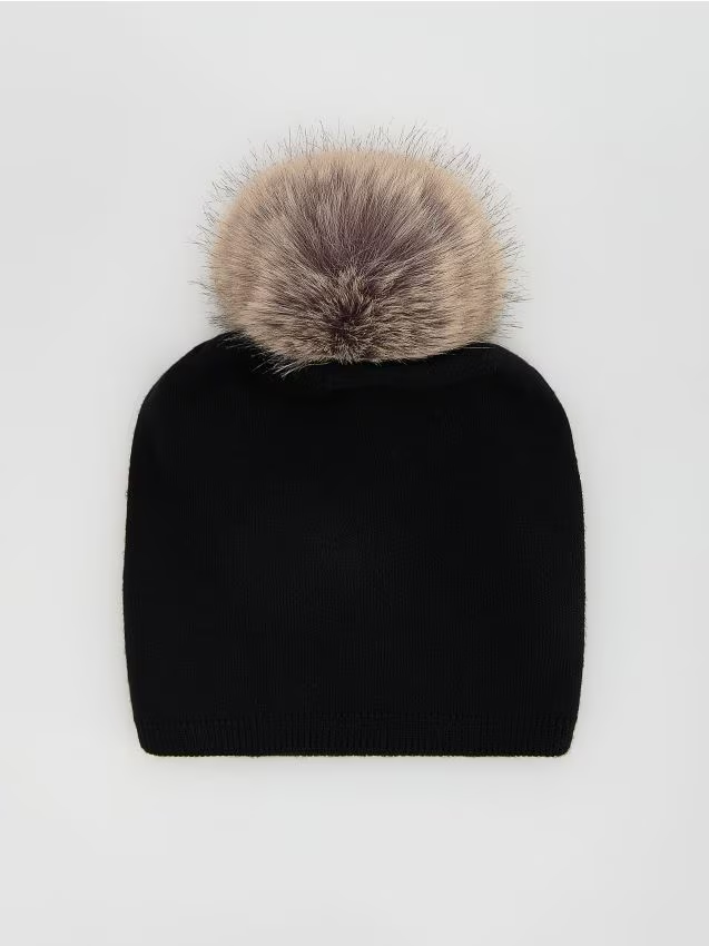 Reserved - Czapka beanie z wiskozą - czarny