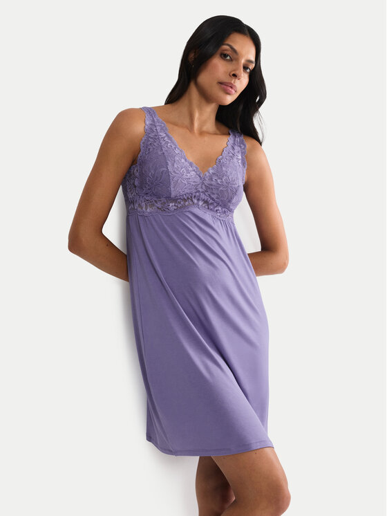 Triumph Koszula nocna Timeless Sensuality 10227238 Fioletowy Regular Fit