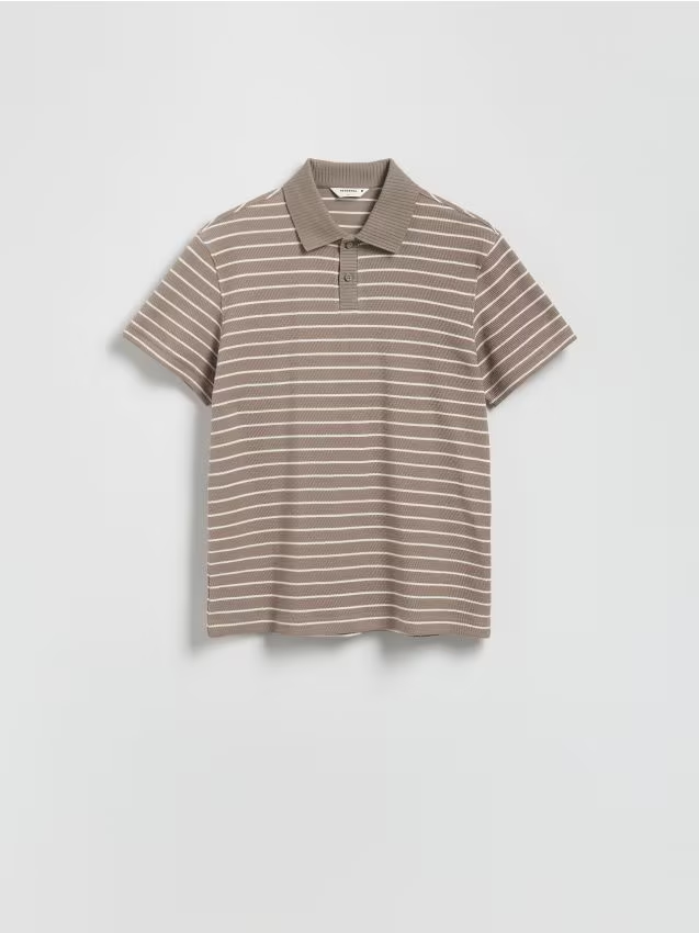 Reserved - Koszulka polo comfort w paski - beżowy