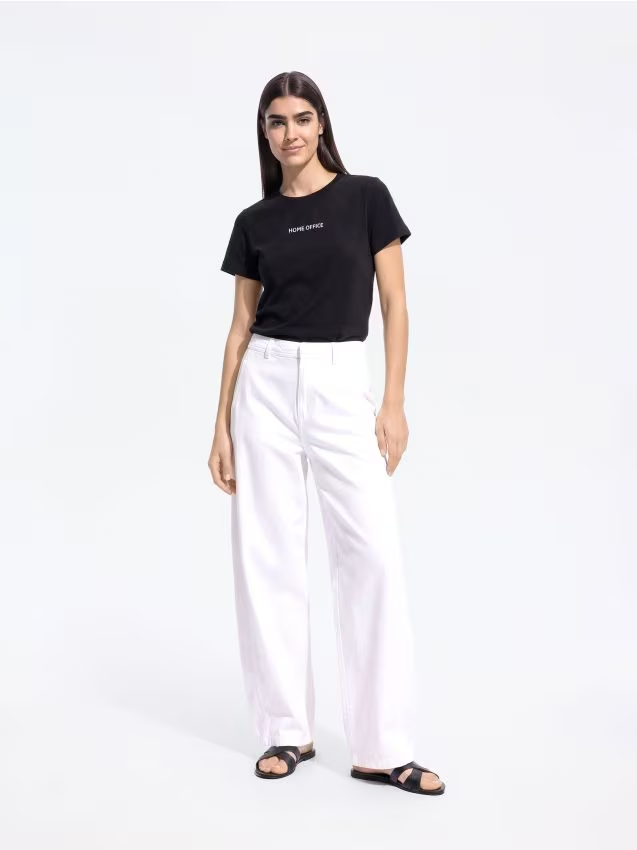 Reserved - Dopasowany t-shirt z nadrukiem - czarny