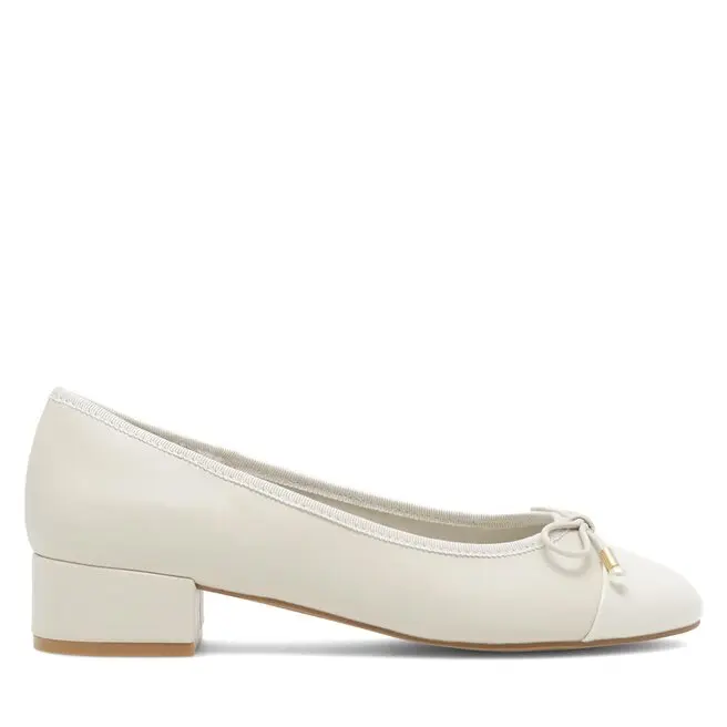 Baleriny Nine West