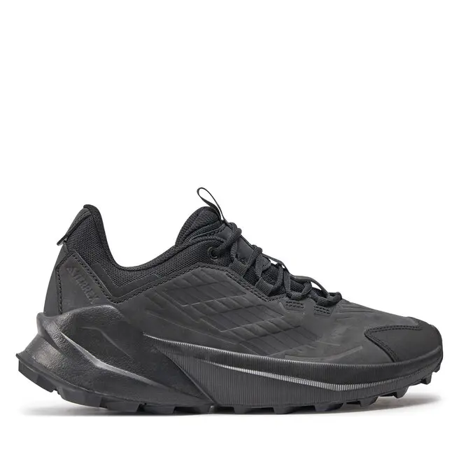 Trekkingi adidas