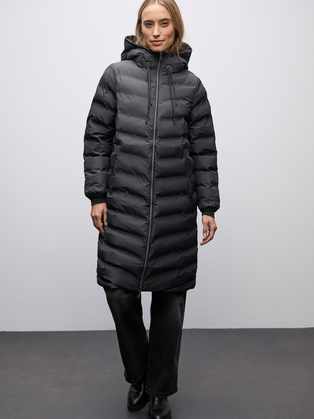 Street One Pikowany płaszcz damski Kobiety czarny, 38
