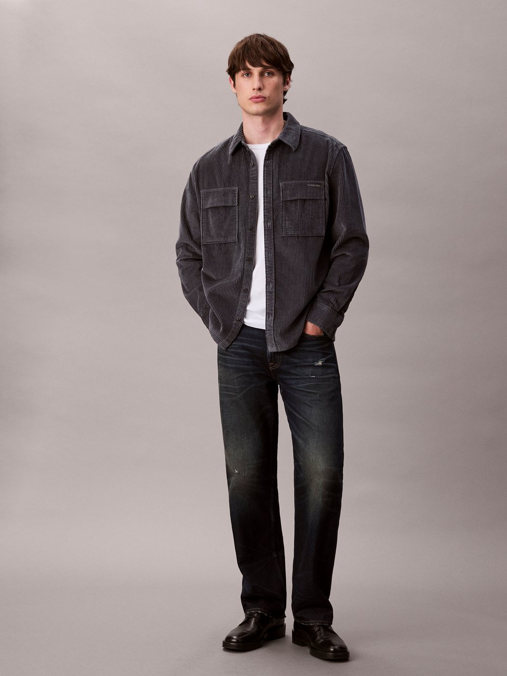 Calvin Klein Jeans Męska koszula sztruksowa Mężczyźni Comfort Fit Bawełna szary, XL