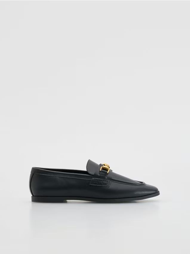 Reserved - Loafersy z ozdobną klamrą - czarny