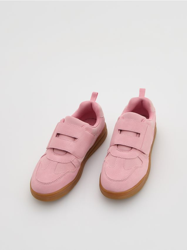 Reserved - Sneakersy z łączonych materiałów - różowy
