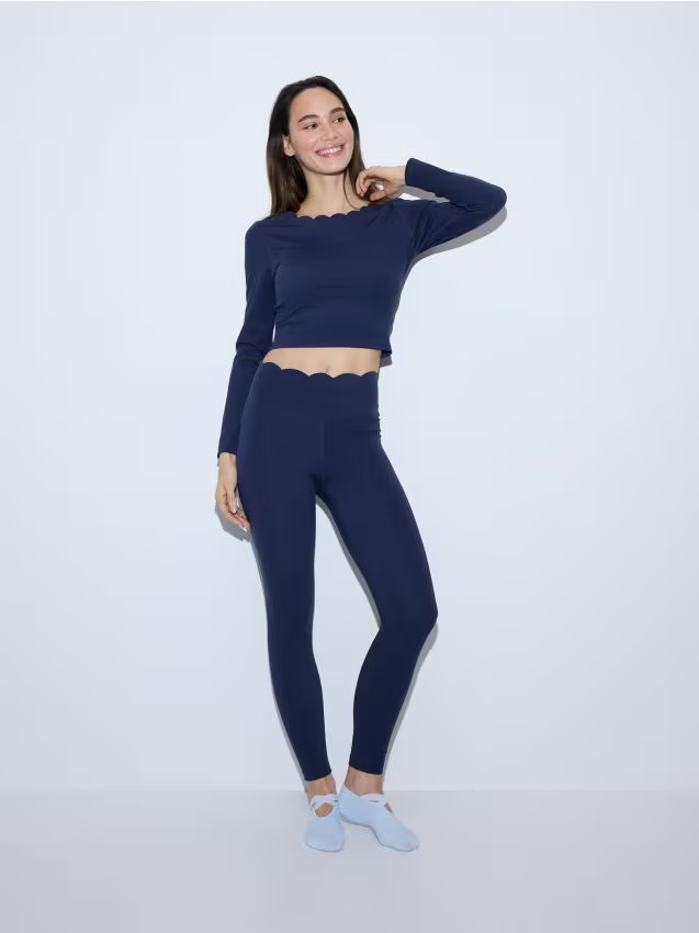 Reserved - Legginsy z ozdobnym wykończeniem - granatowy