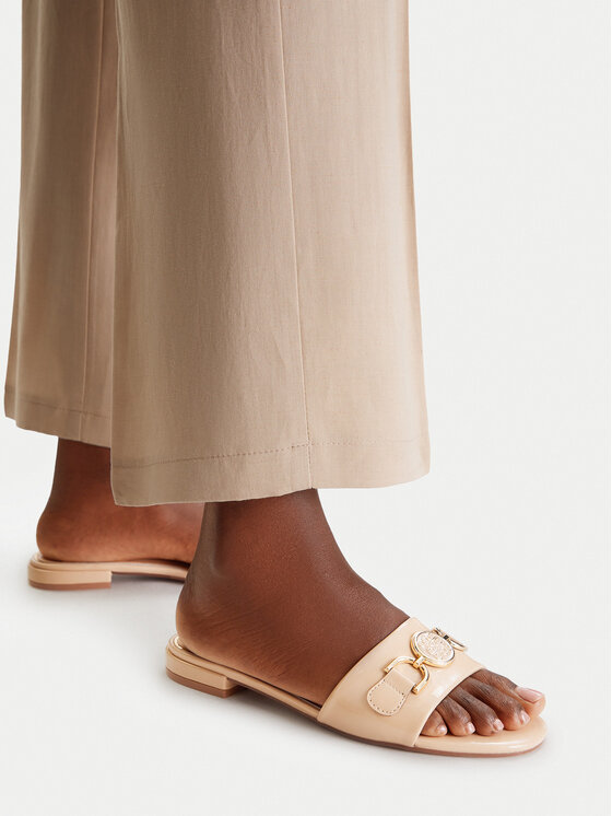 Klapki Nine West