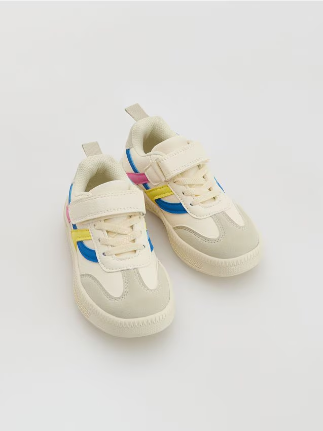 Reserved - Sneakersy z imitacji skóry - biały
