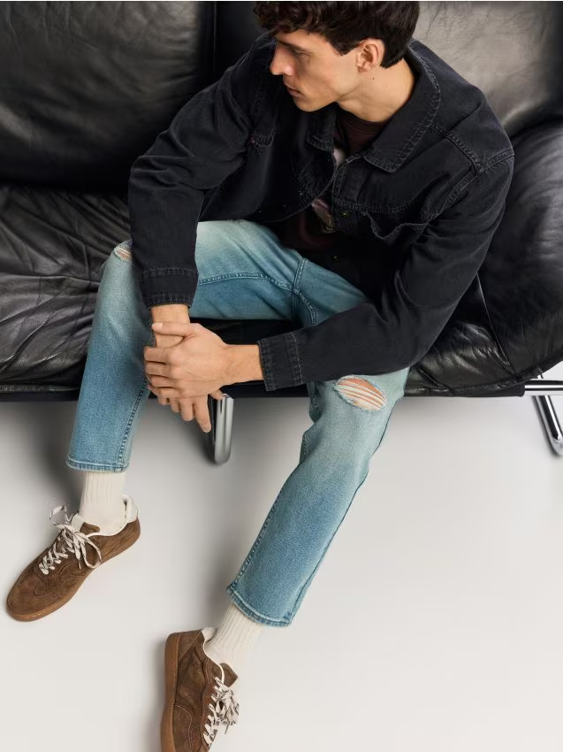 Reserved - Jeansy carrot slim z przetarciami - indigo jeans miniaturka