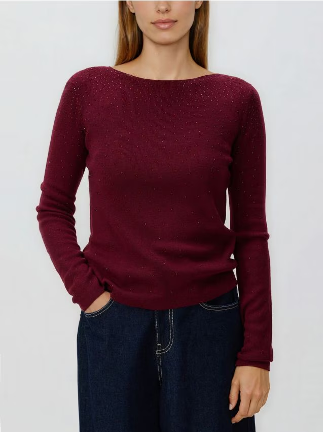 Reserved - Sweter z błyszczącą aplikacją - bordowy