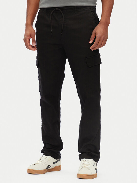 Pepe Jeans Spodnie materiałowe PM211725 Czarny Slim Fit