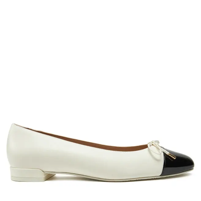 Czółenka Stuart Weitzman