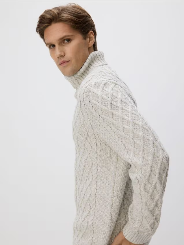 Reserved - Strukturalny sweter z golfem - jasnoszary