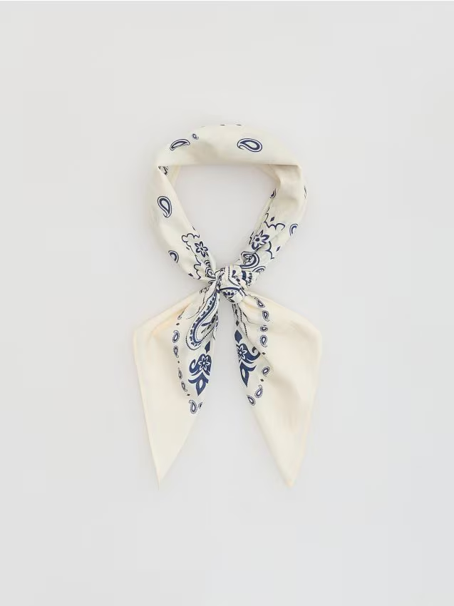 Reserved - Wzorzysta bandana - złamana biel
