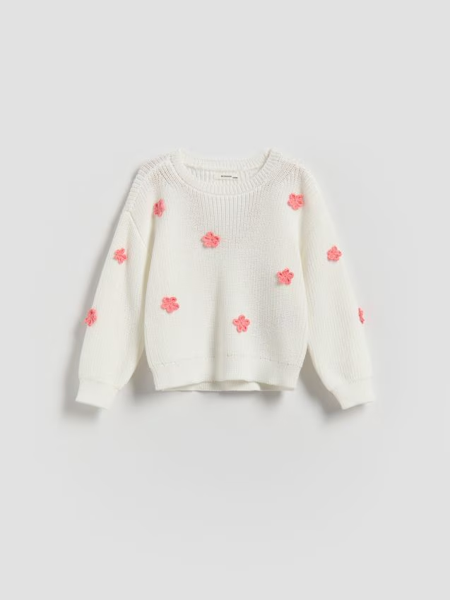 Reserved - Sweter z kwiatowym haftem - złamana biel