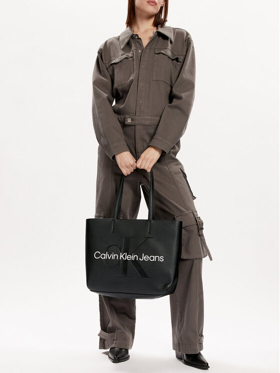 Calvin Klein Jeans Torebka Sculpted Shopper29 Mono K60K610276 Czarny