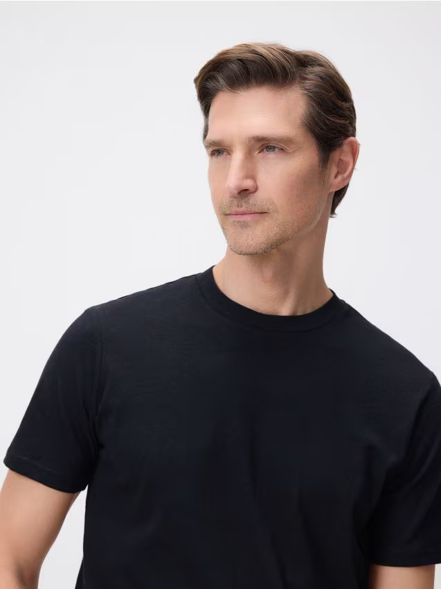 Reserved - T-shirt regular fit z lnem - czarny