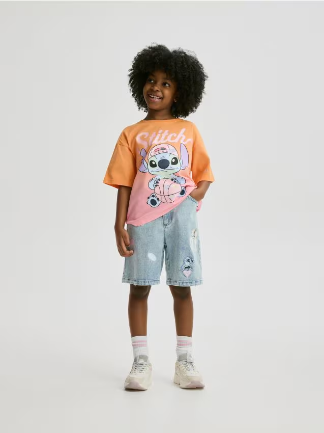 Reserved - Jeansowe szorty bermudy Lilo i Stitch - niebieski