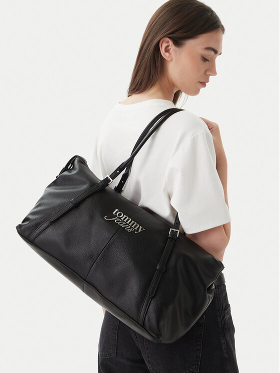 Tommy Jeans Torebka Pebble Grain Metal Logo Tote Bag AW0AW18472 Czarny