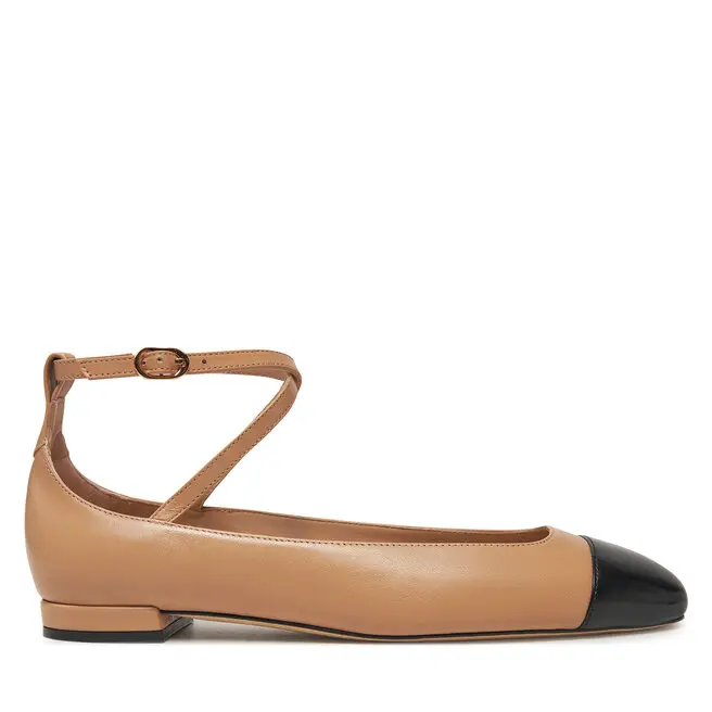 Baleriny Stuart Weitzman