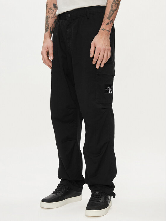 Calvin Klein Jeans Spodnie materiałowe J30J325116 Czarny Straight Fit