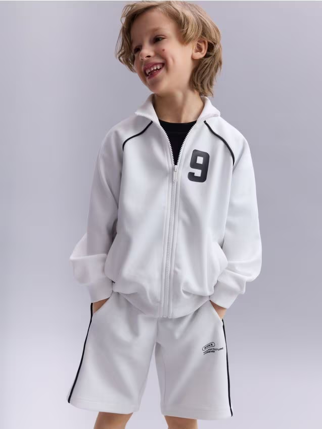 Reserved - Rozpinana bluza z wiskozą - biały