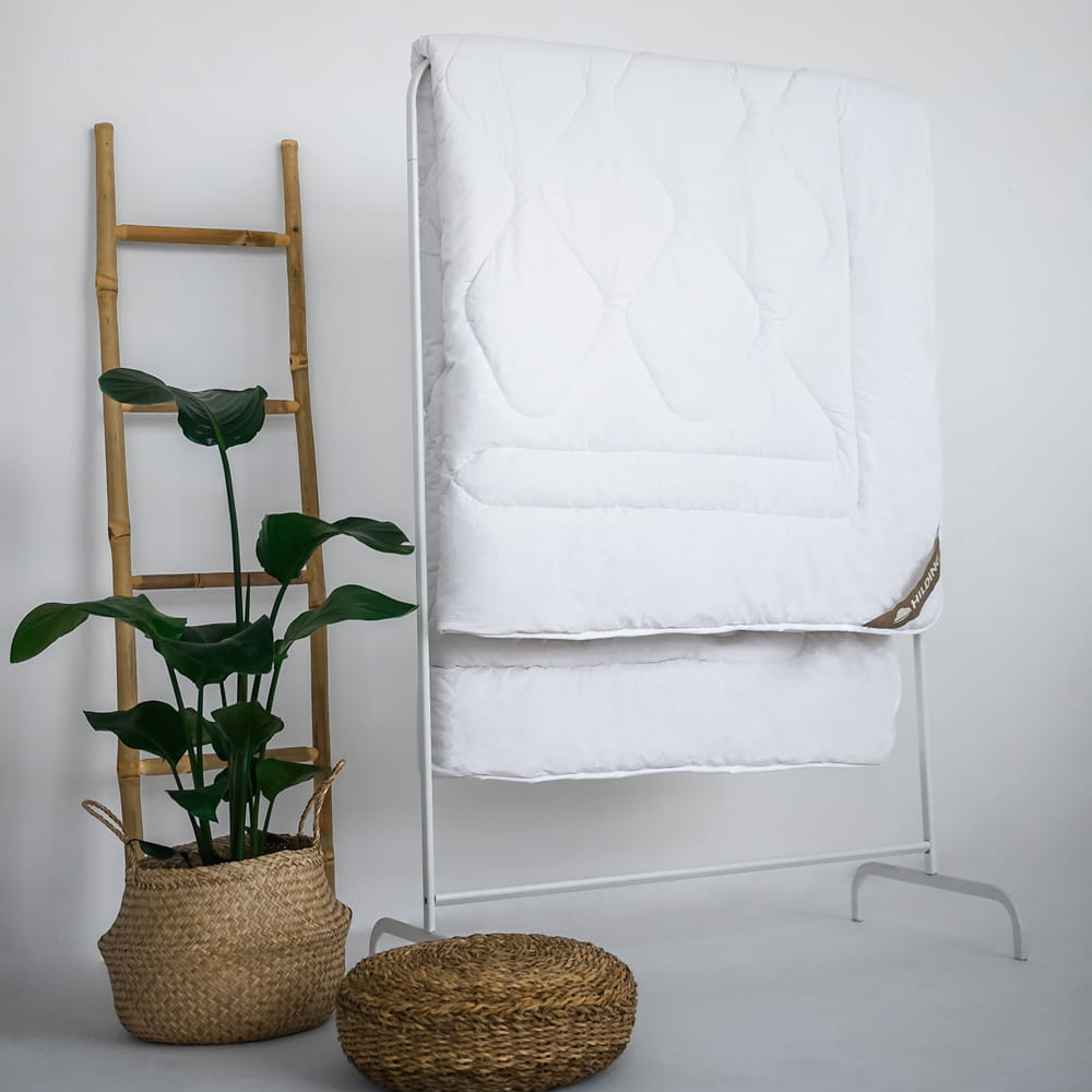 Kołdra Naturalna Wełniana Hilding 220x200 cm wełna owcza 100%, bawełna 100%