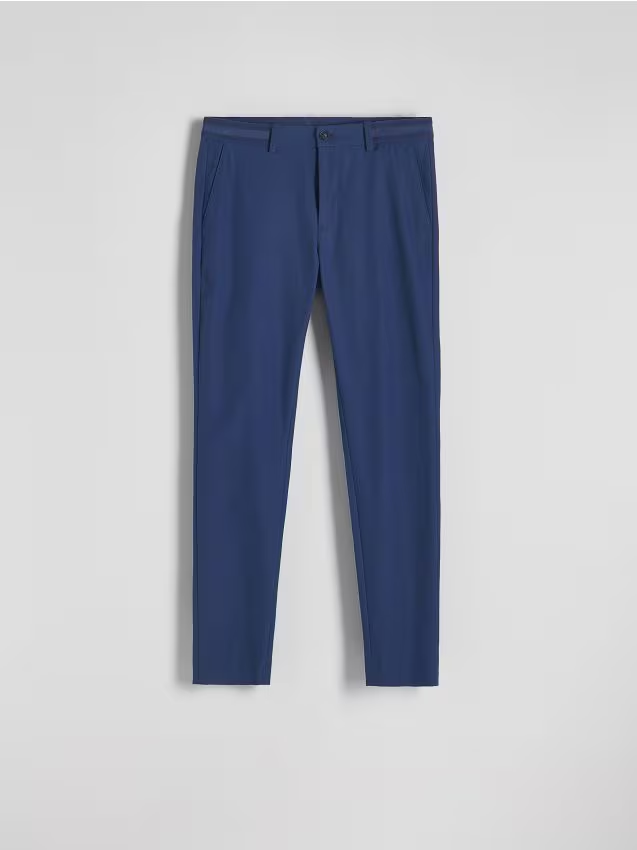 Reserved - Spodnie chino slim fit - niebieski