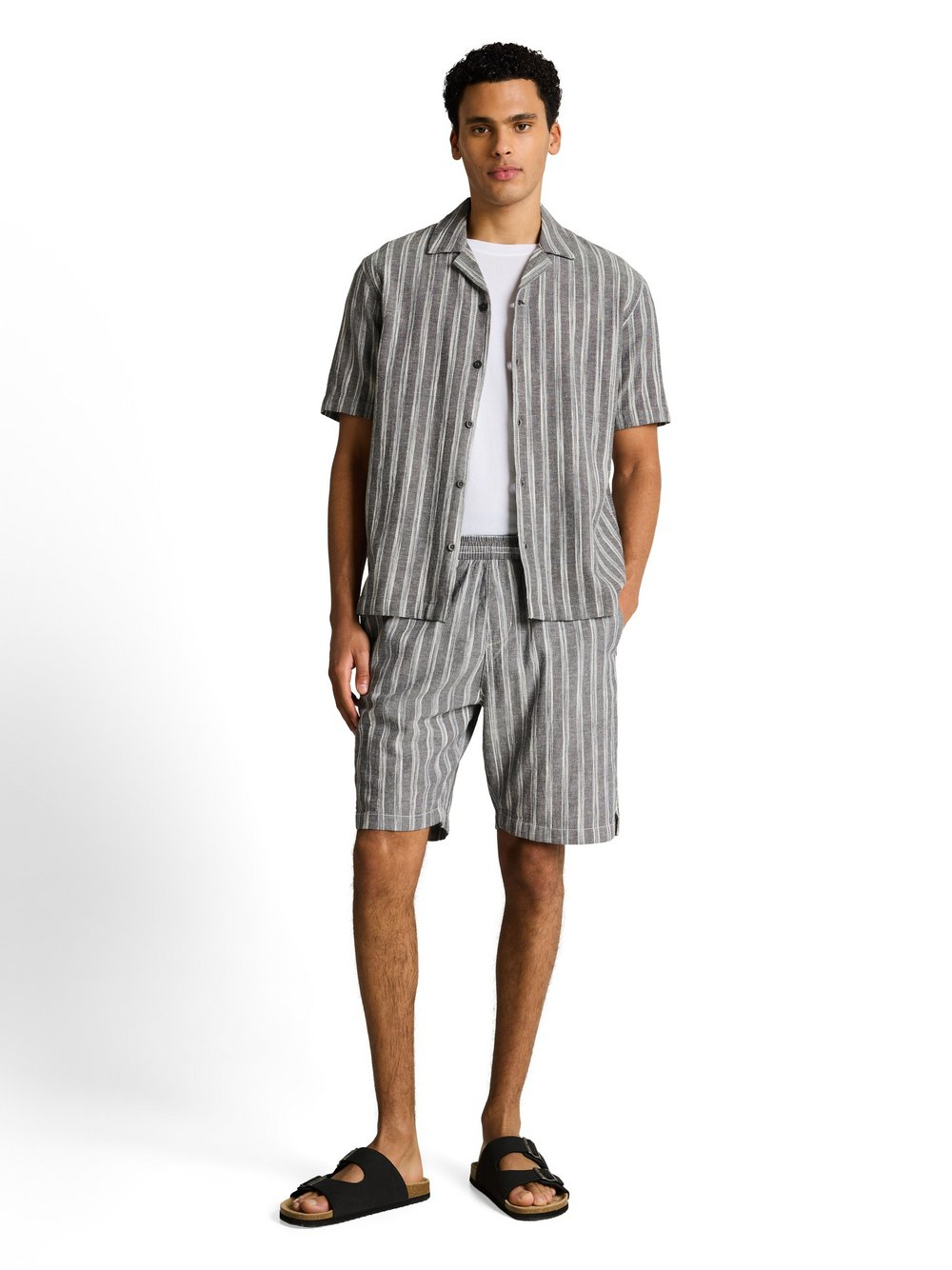 Tom Tailor Denim Bermudy z zawartością lnu Mężczyźni Bawełna szary, L