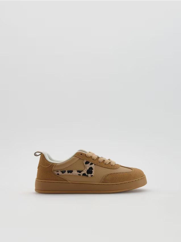 Reserved - Sneakersy z imitacji skóry - beżowy