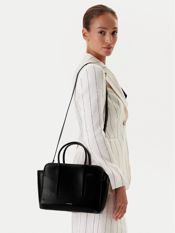 Calvin Klein Torebka Carryall Mini Leather Tote Bag LV04F3034G Czarny