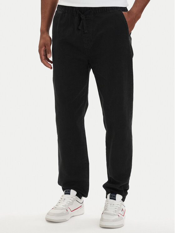 Tommy Jeans Joggery DM0DM22819 Czarny Tapered Fit