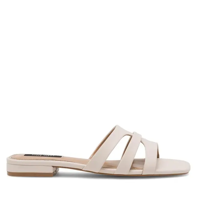 Klapki Nine West