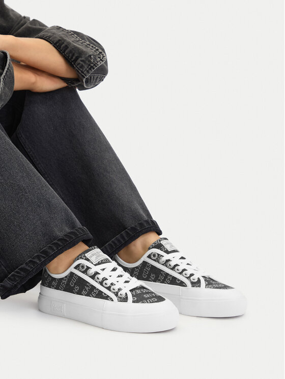 Guess Jeans Tenisówki CWBEO-GJ13456 Czarny