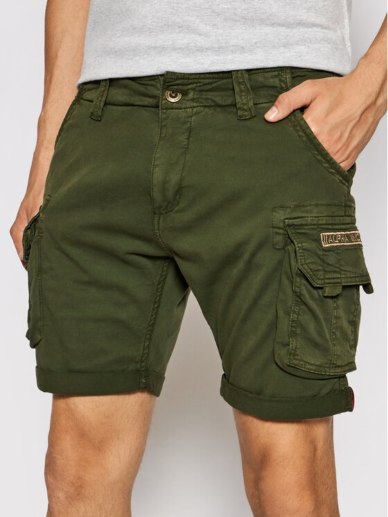 Alpha Industries Szorty materiałowe Crew 176203 Zielony Slim Fit