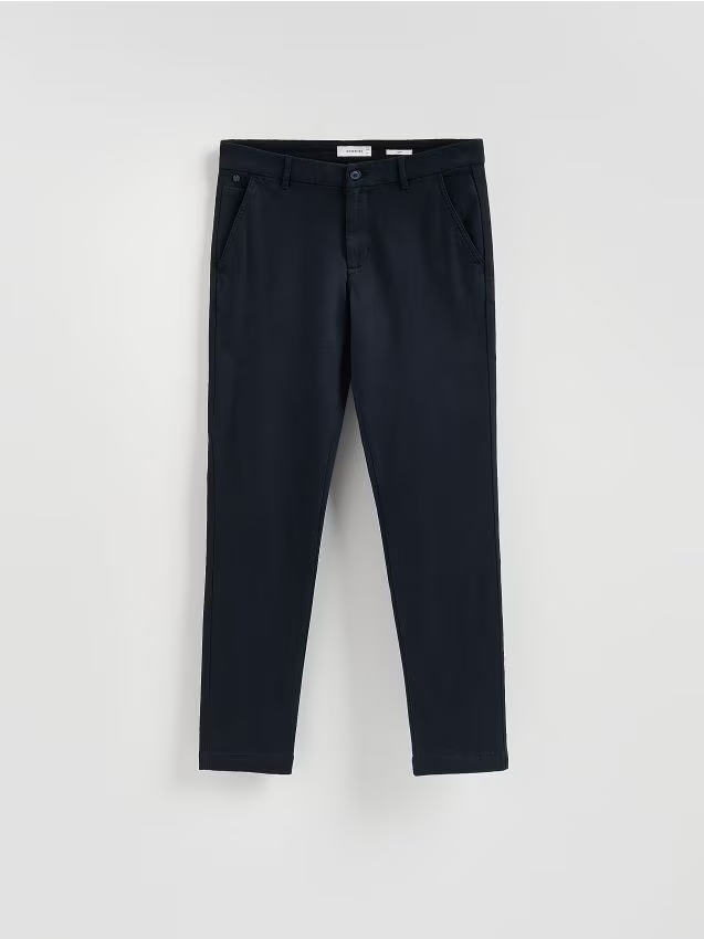 Reserved - Spodnie chino slim fit - granatowy