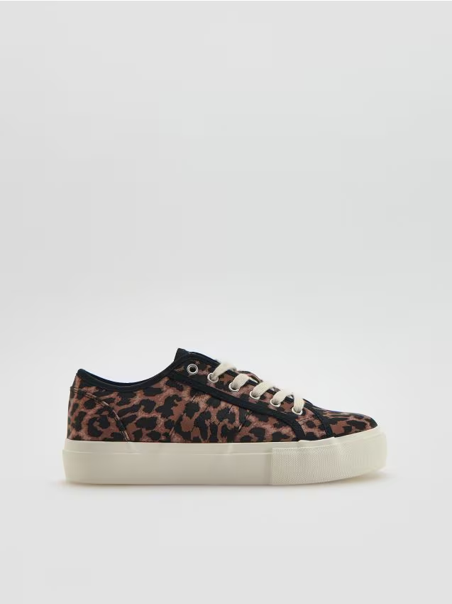 Reserved - Sneakersy w zwierzęcy wzór - wielobarwny