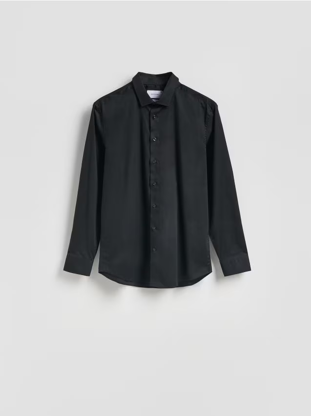 Reserved - Gładka koszula slim fit - czarny