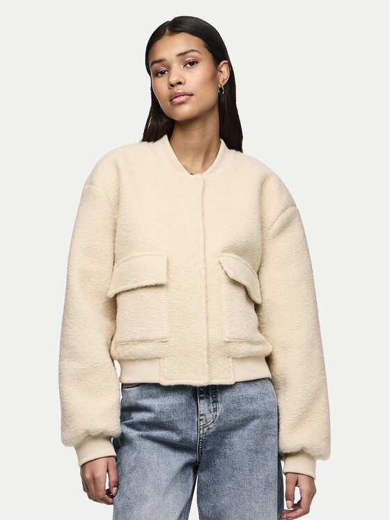 Pieces Kurtka bomber Fully 17152505 Kremowy Regular Fit