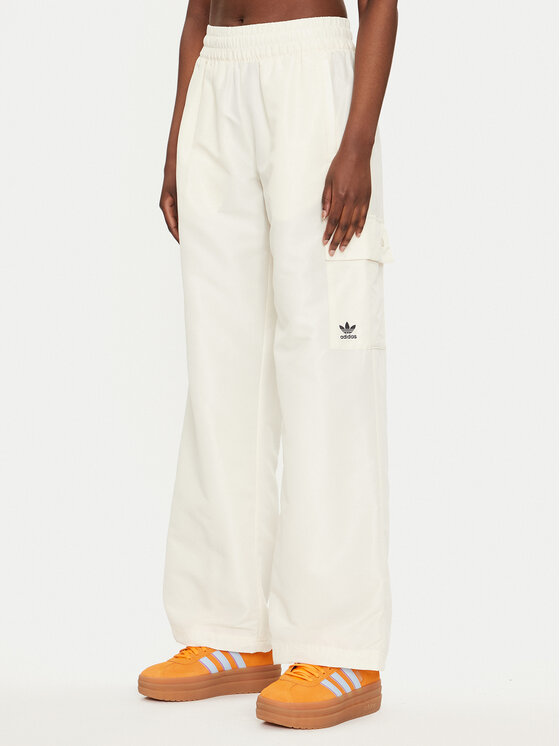 adidas Spodnie dresowe Essentials Woven Cargo IX9970 Écru Loose Fit