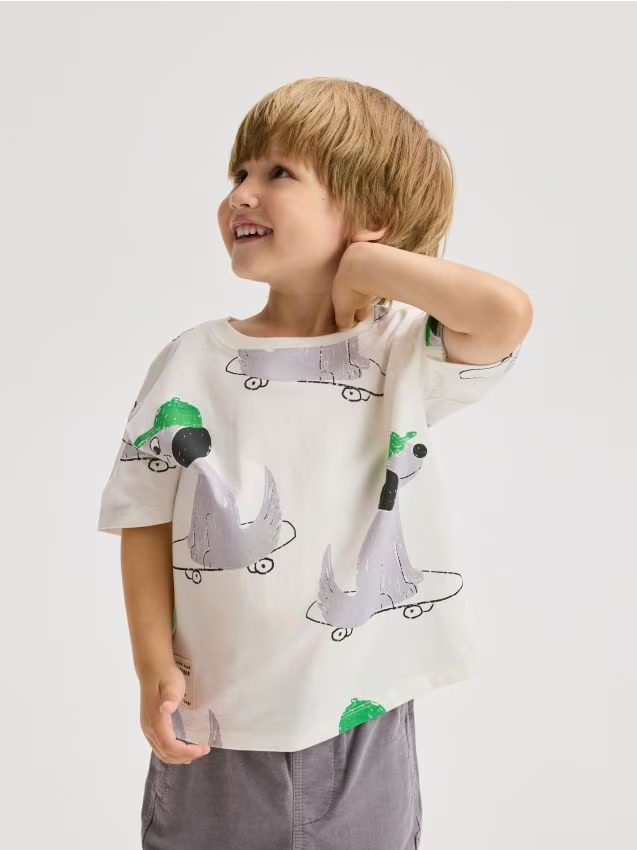 Reserved - T-shirt oversize z nadrukiem - złamana biel miniaturka