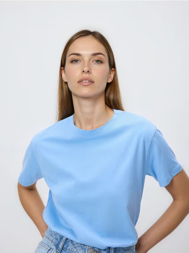 Reserved - Bawełniany t-shirt regular - jasnoniebieski