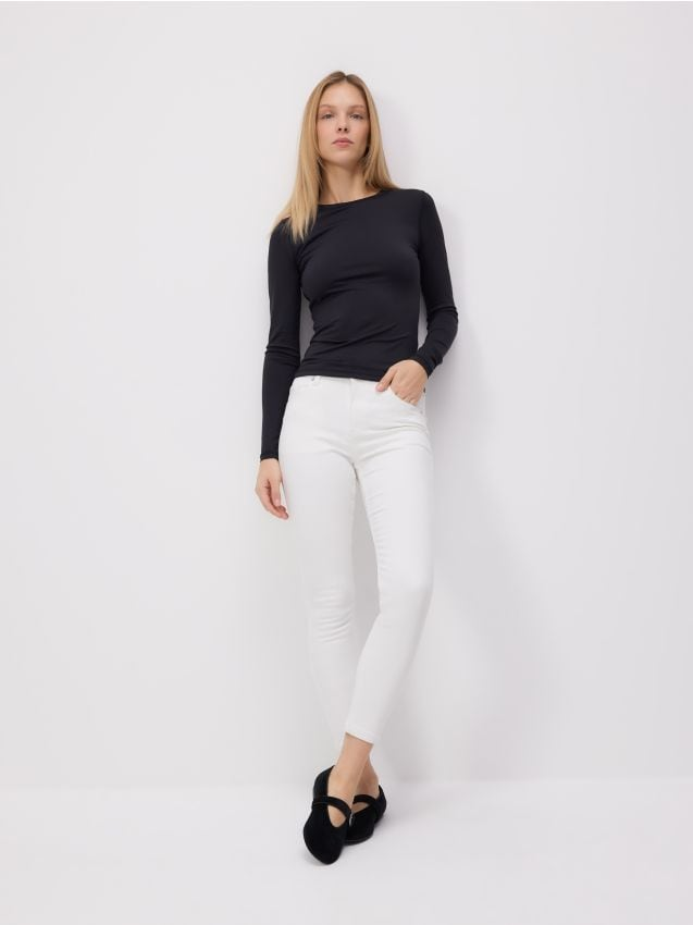 Reserved - Jeansy slim fit ze średnim stanem - złamana biel miniaturka
