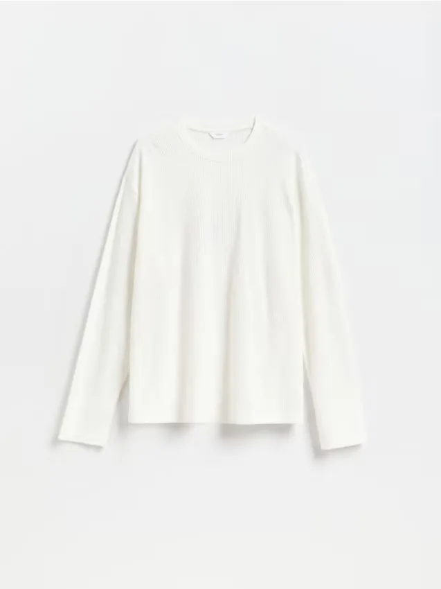 Reserved - Strukturalny longsleeve - złamana biel