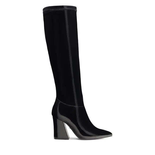 Kozaki Nine West