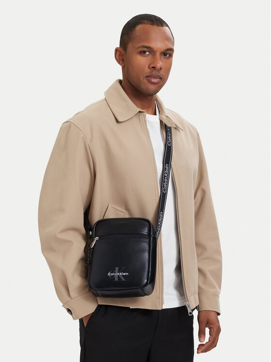 Calvin Klein Nerka Bold Logo Webbing  LV04D3418G Czarny