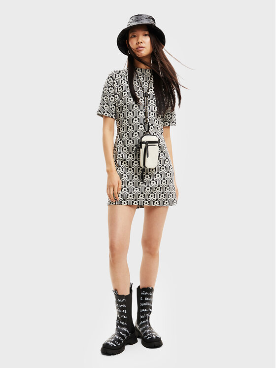 Desigual Sukienka dzianinowa Karen 22WWVK72 Kolorowy Regular Fit