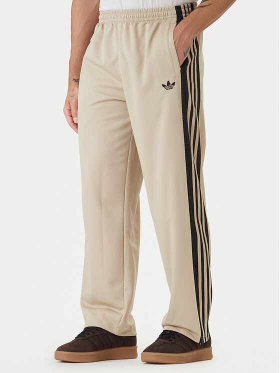 adidas Spodnie dresowe KE0116 Beżowy Loose Fit