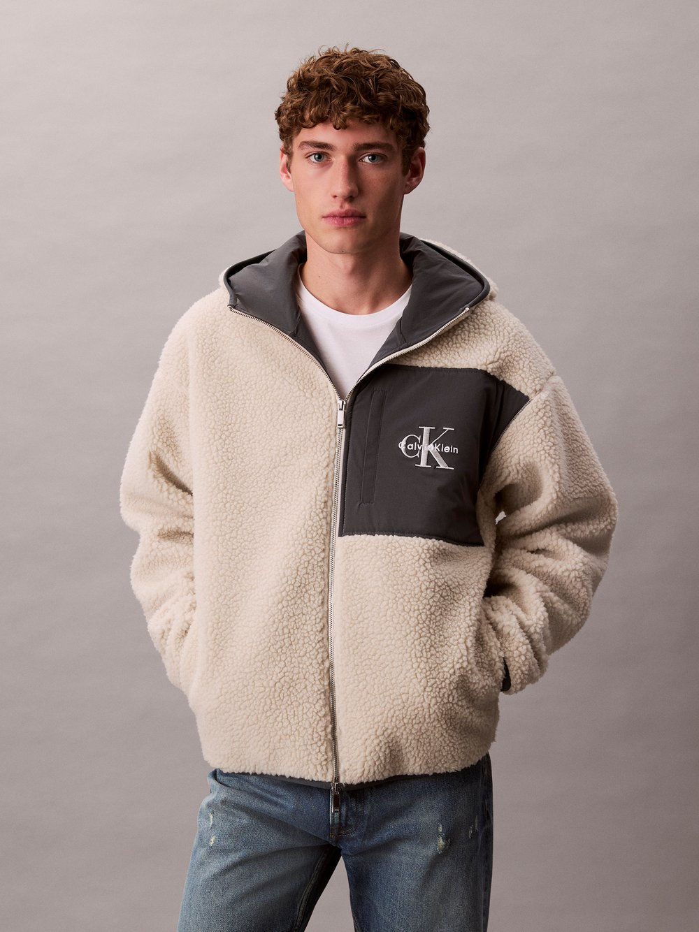 Calvin Klein Jeans Męska kurtka z pluszowym futrem i kapturem Mężczyźni Sztuczne włókno beżowy, L
